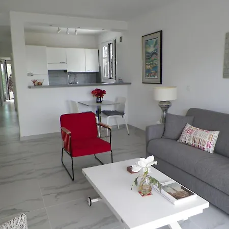 Apartment Contemporary In With Terrace *